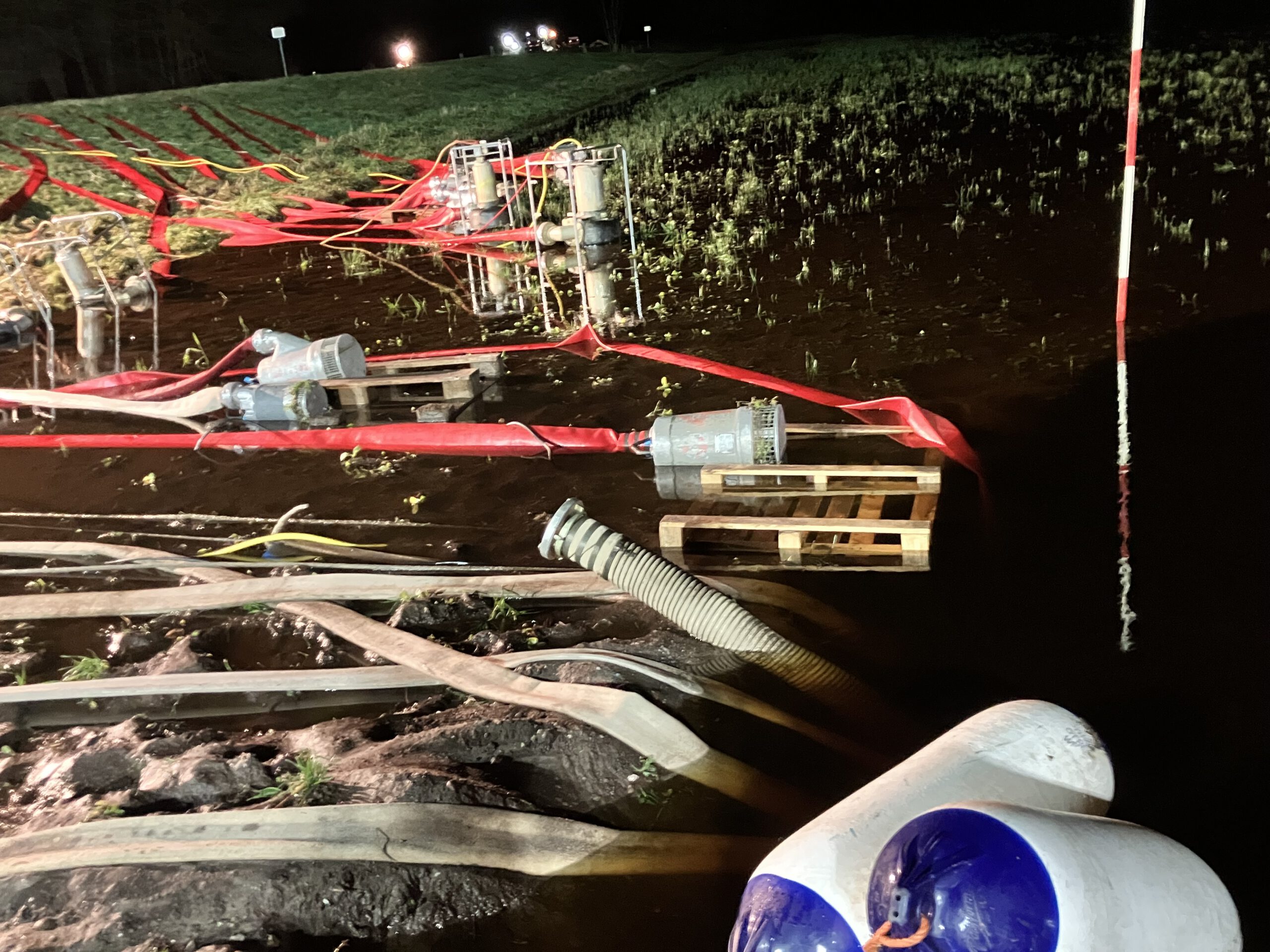 Serengeti-Park, Meisse-Hochwasser, THW, abgepumpte Fläche